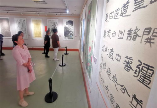 丹青溢彩，共绘华章——书画院创作展览联盟作品展开幕